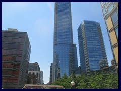 Toronto Bus Tour 128  - Yorkville Ave